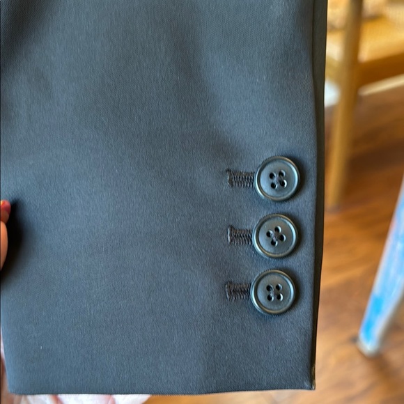 Tahari Black Blazers & Suit Jackets - Picture 6 of 8